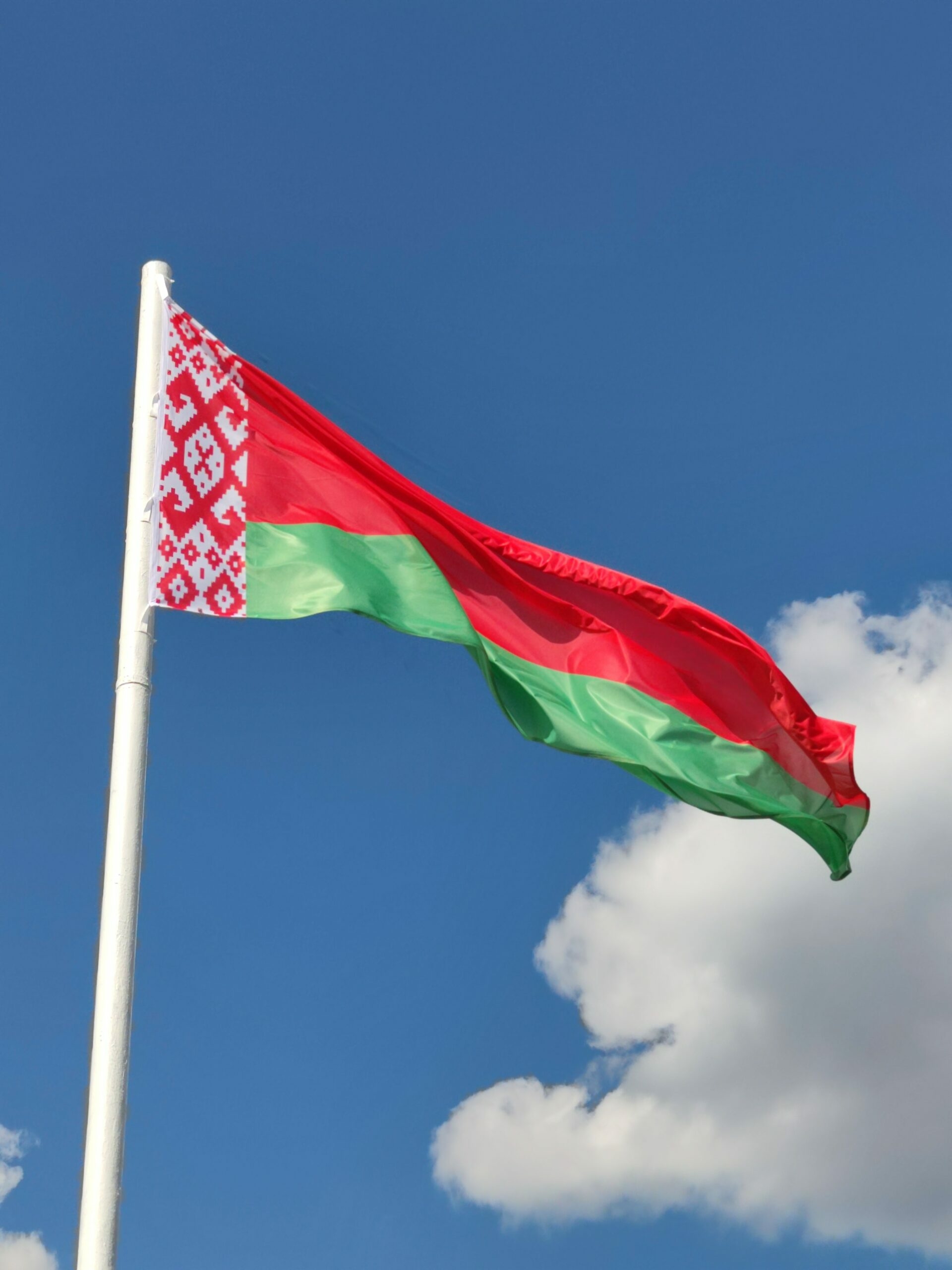 Власти Белоруссии захотели легализовать параллельный импорт